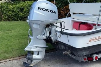 2002 Boston Whaler 130 Sport