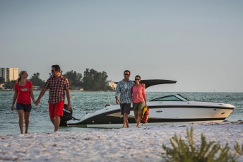 2018 Sea Ray SDX 270 Outboard