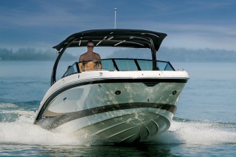 2018 Sea Ray SDX 270 Outboard