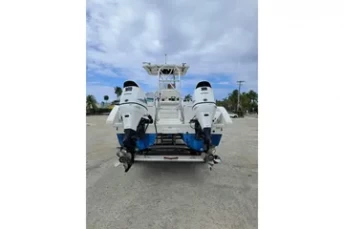 2017 Twin Vee 26 Center Console